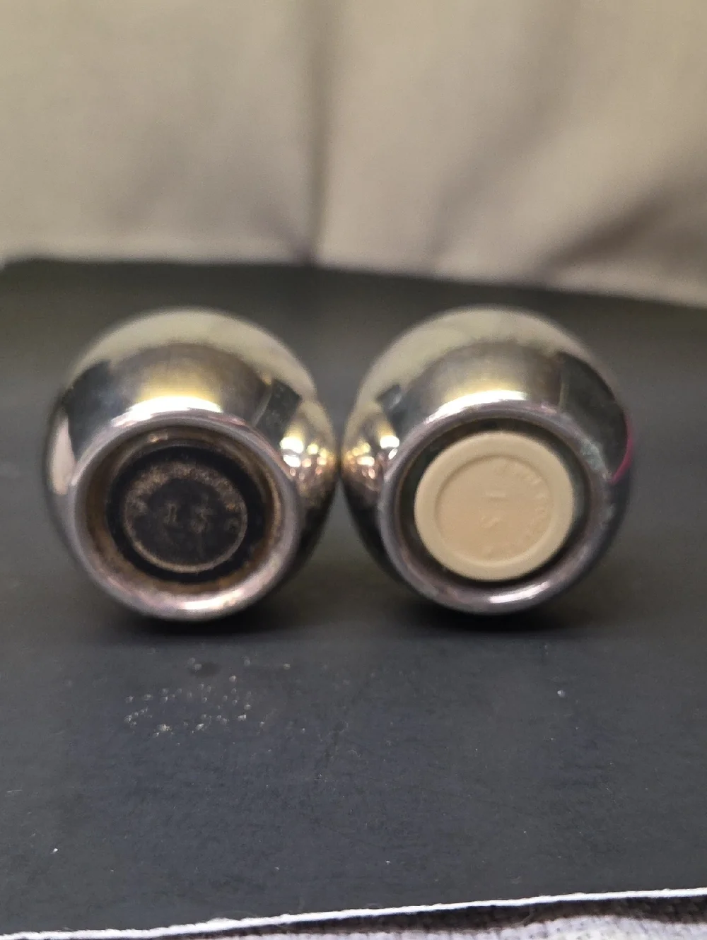 Vintage WM. ROGERS Silverplate  Salt &‎ Pepper Shakers  Number 864  USA